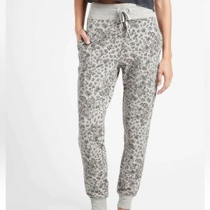 Athleta Balance Joggers